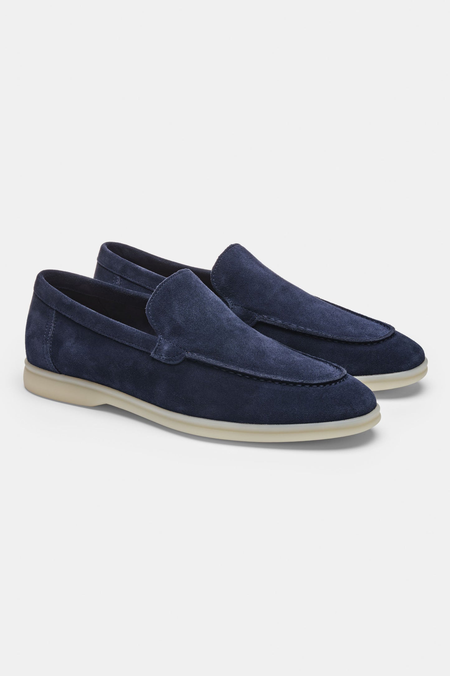 THE CLASSIC LOW LOAFER