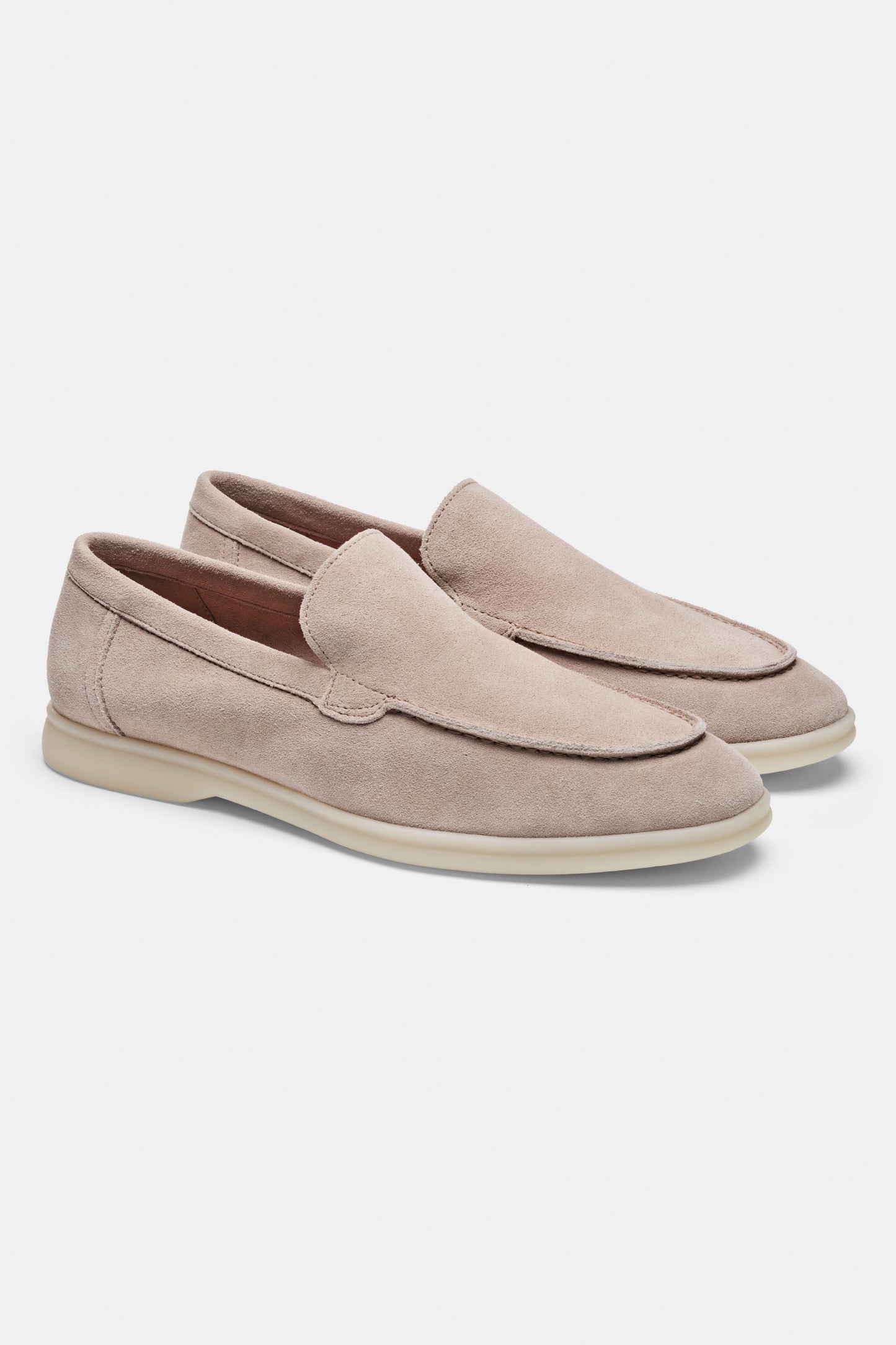 THE CLASSIC LOW LOAFER