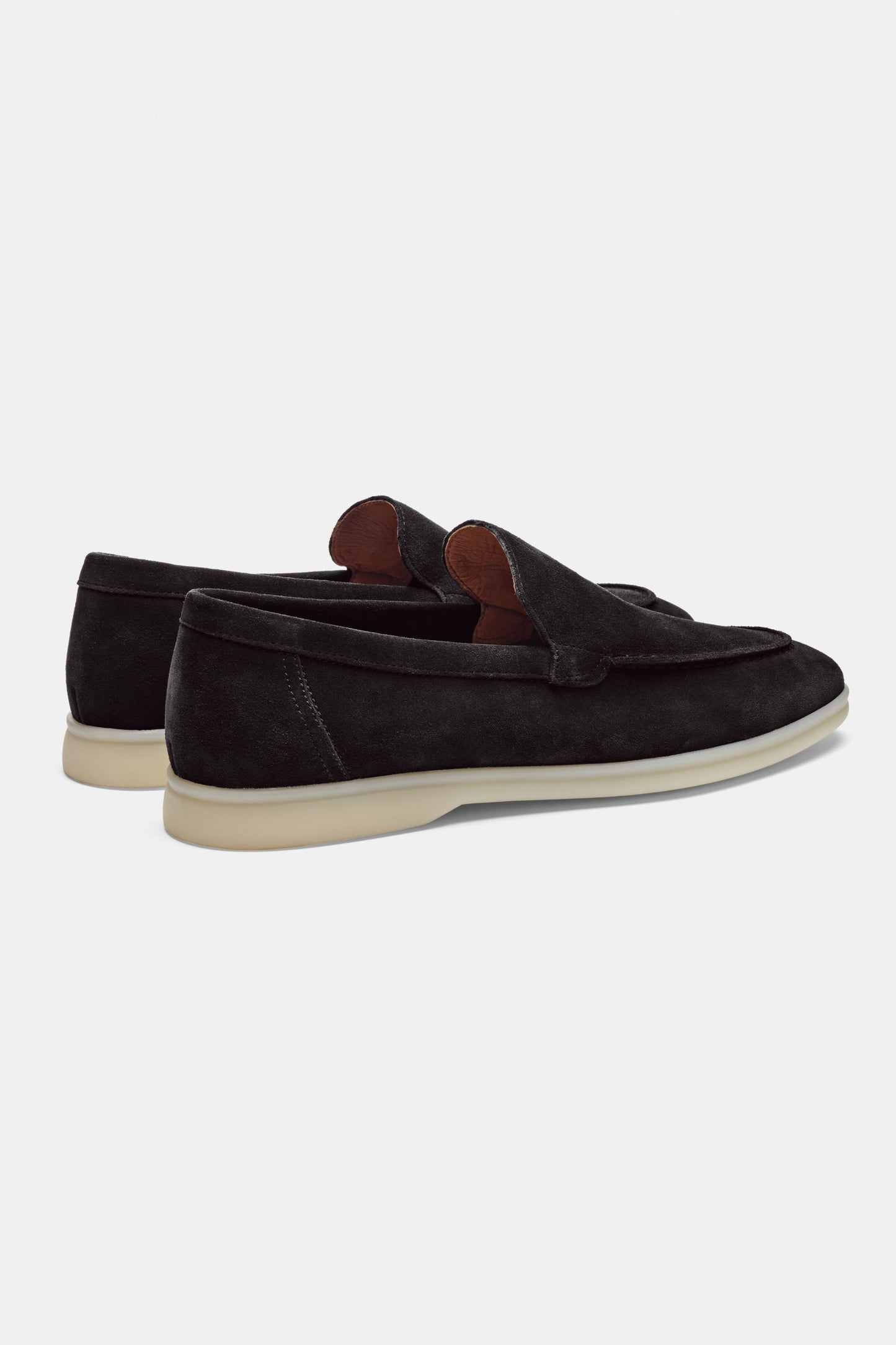 THE CLASSIC LOW LOAFER