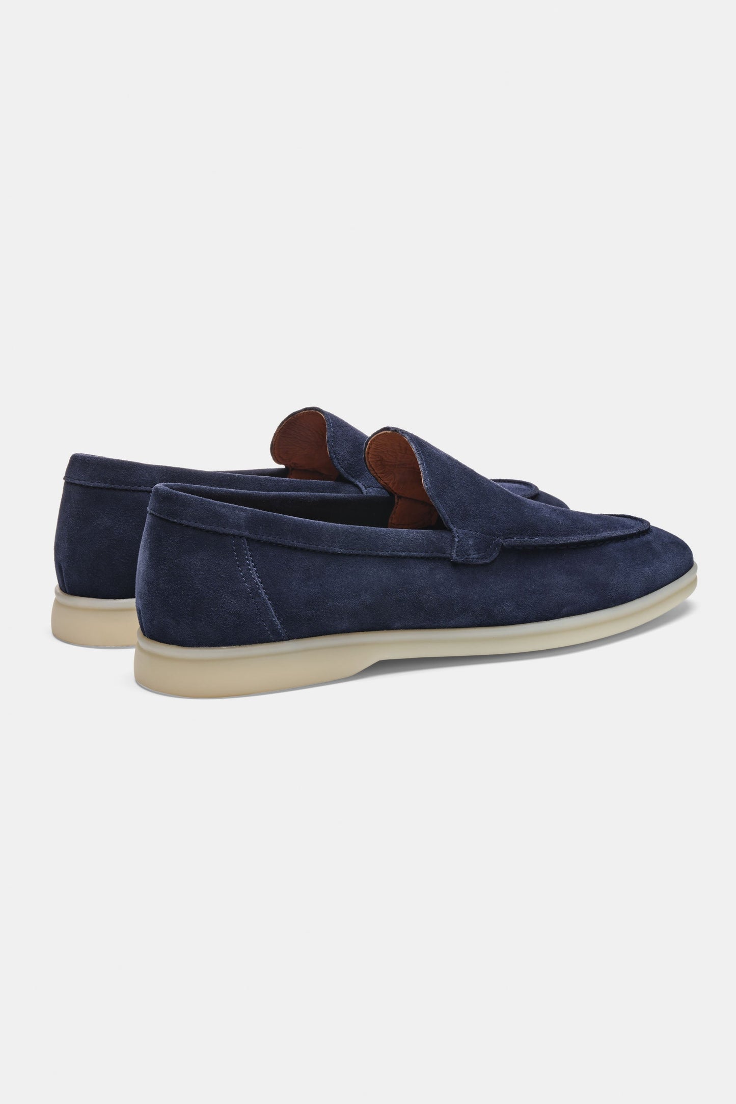 THE CLASSIC LOW LOAFER