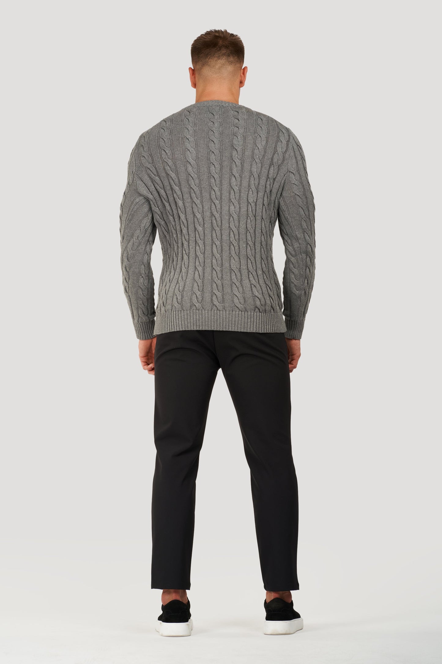 THE CABLE KNIT CREWNECK SWEATER