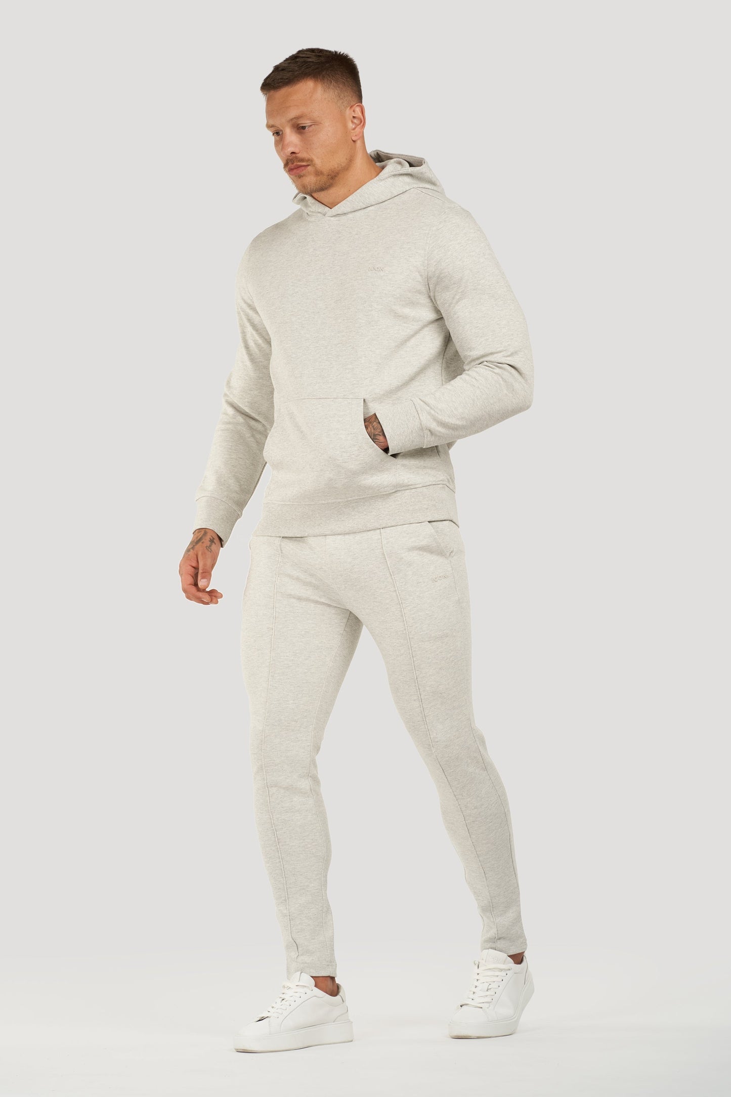 THE ATHLETIC HOODIE