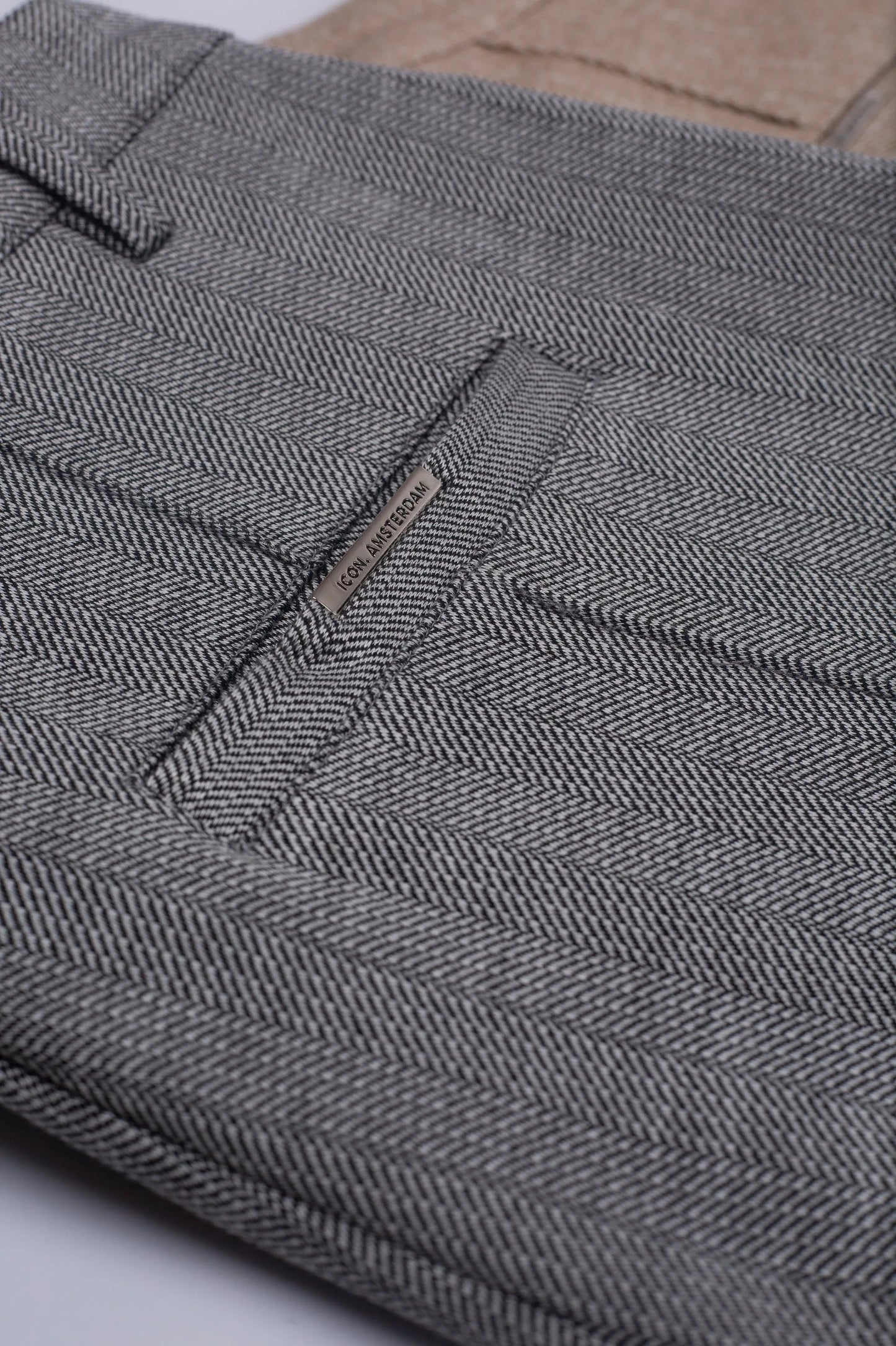 THE CHEVRON TROUSERS - GREY